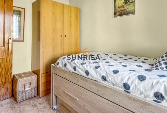 Bungalow · Resale - Orihuela Costa · Playa Flamenca · Alicante · Spain