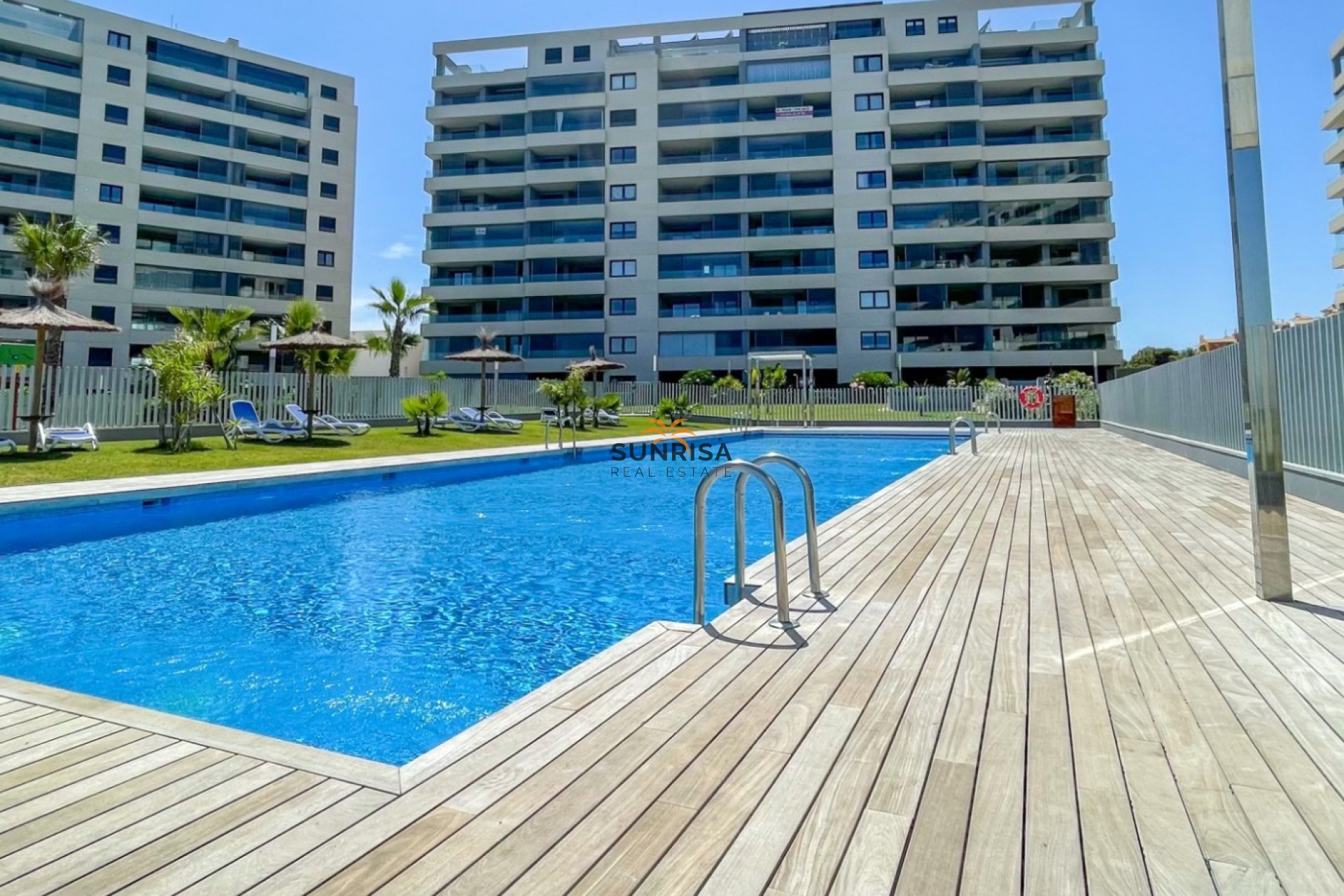 Resale - Apartment - Orihuela Costa