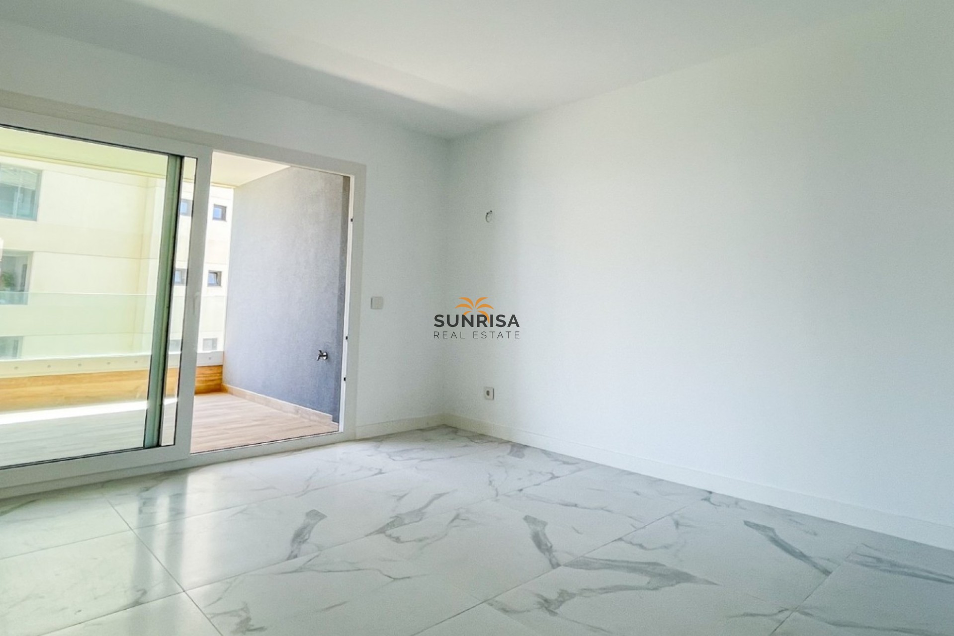 Resale - Apartment - Orihuela Costa
