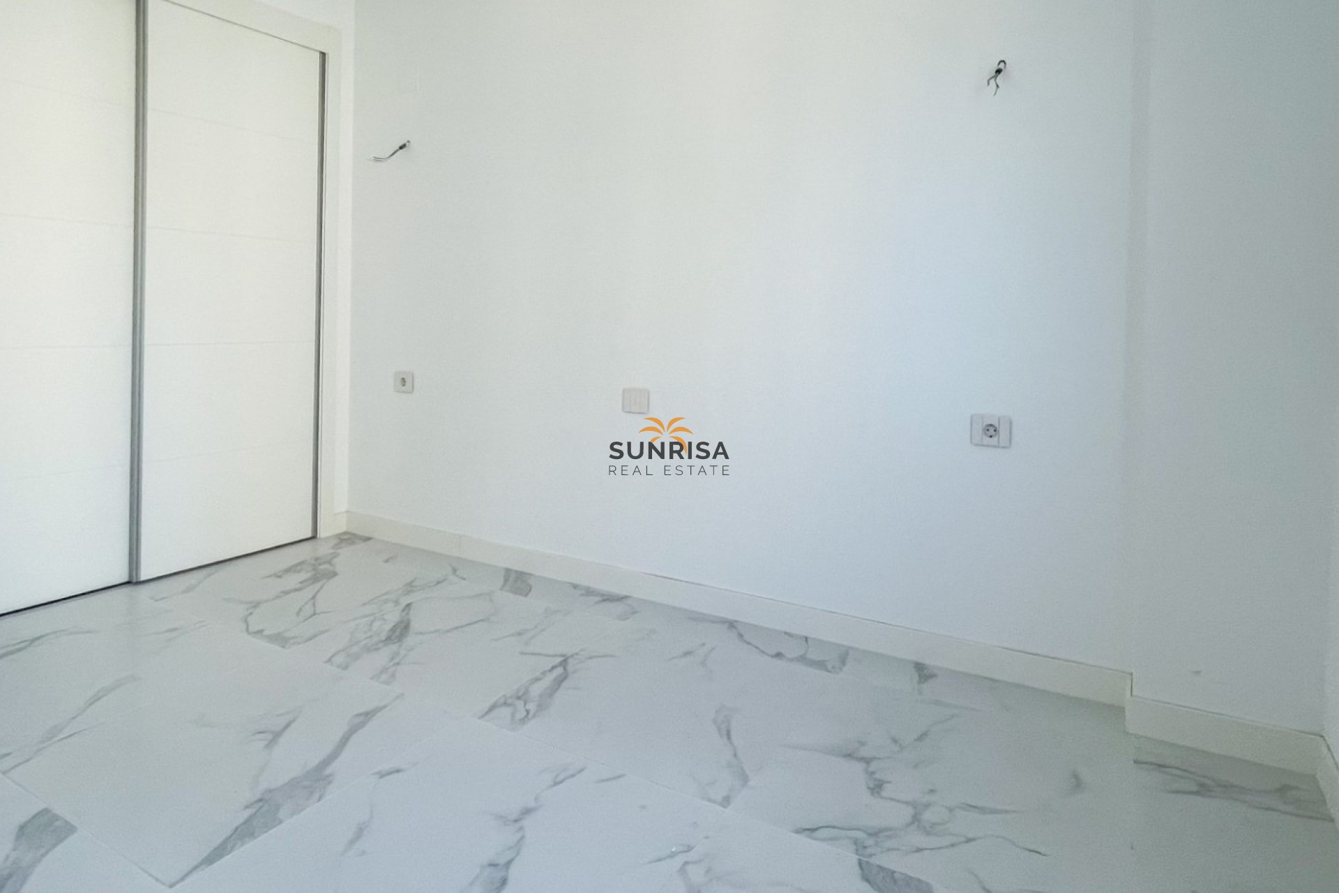 Resale - Apartment - Orihuela Costa