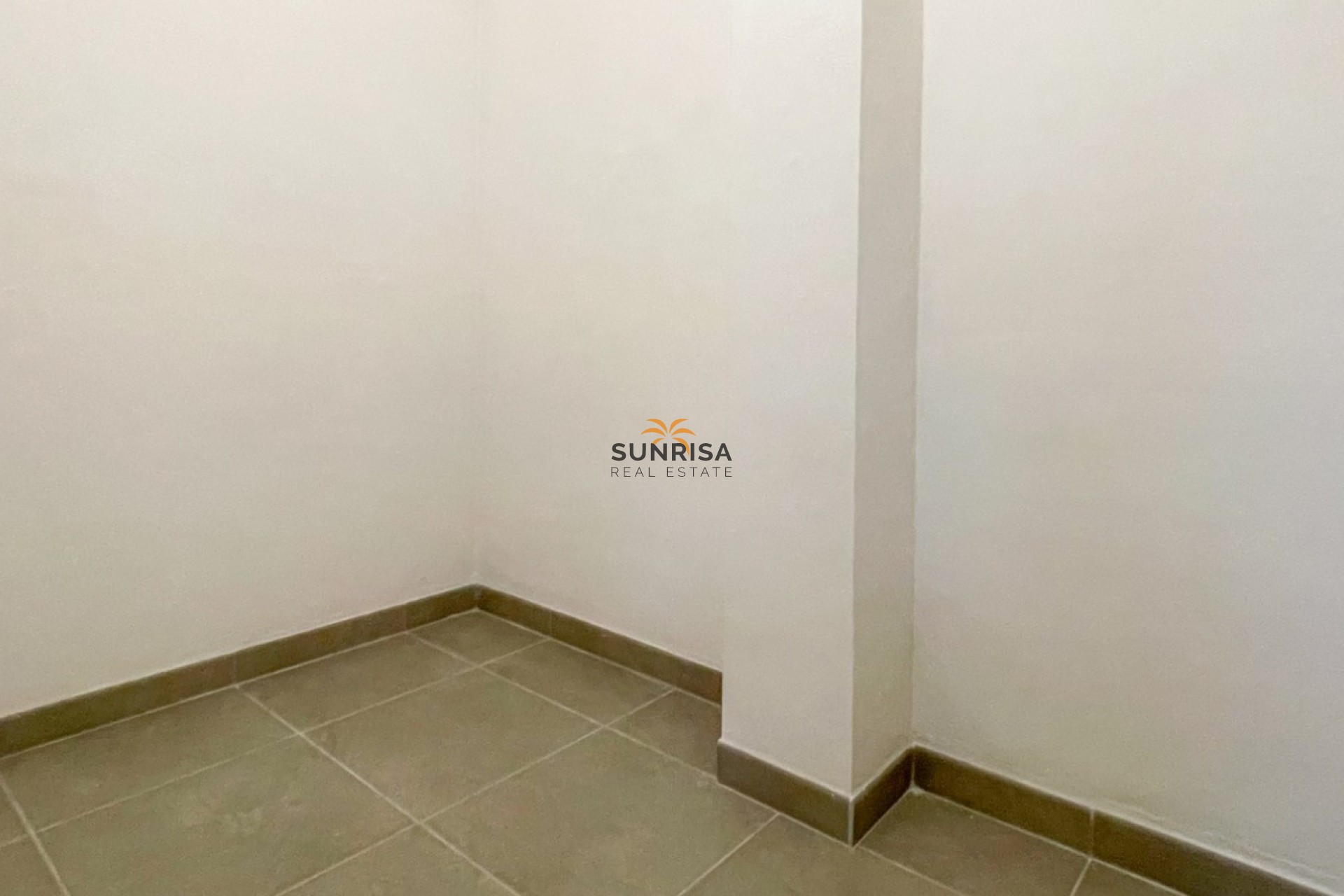Resale - Apartment - Orihuela Costa