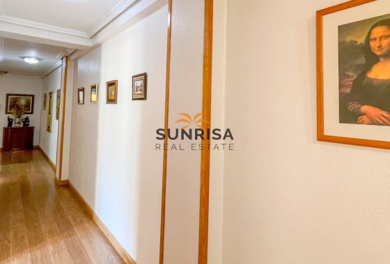 Apartamento · Reventa - Torrevieja · El Acequión - Los Náufragos · Alicante · España