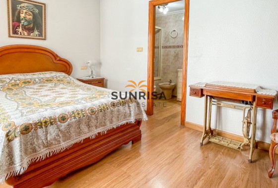 Apartamento · Reventa - Torrevieja · El Acequión - Los Náufragos · Alicante · España