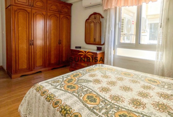 Apartamento · Reventa - Torrevieja · El Acequión - Los Náufragos · Alicante · España