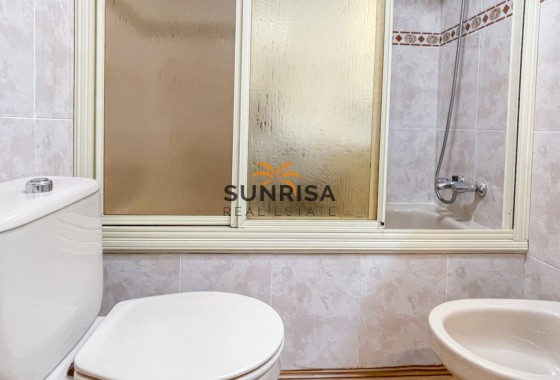 Apartamento · Reventa - Torrevieja · El Acequión - Los Náufragos · Alicante · España