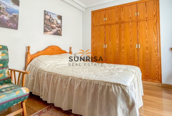 Apartamento · Reventa - Torrevieja · El Acequión - Los Náufragos · Alicante · España