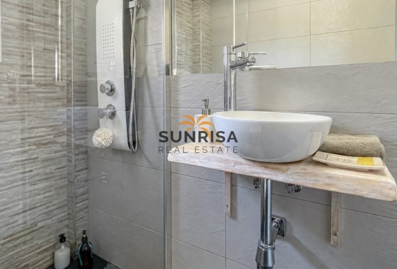 Herenhuis · Herverkoop - Torrevieja · La Siesta - El Salado - Torreta · Alicante · Spanje
