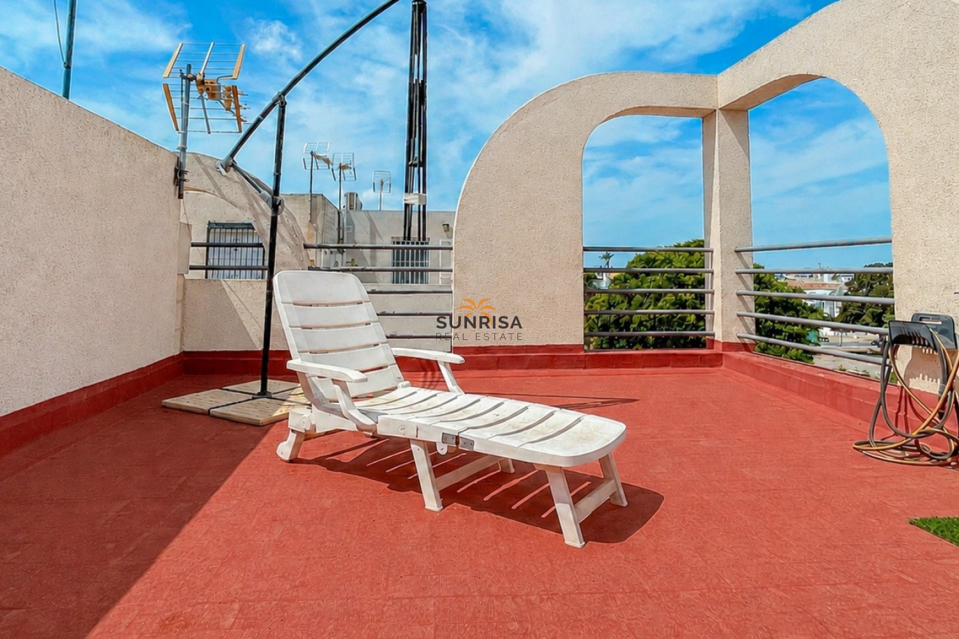Herverkoop - Herenhuis - Torrevieja