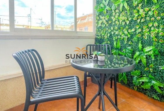 Apartamento · Reventa - Torrevieja · Centro · Alicante · España