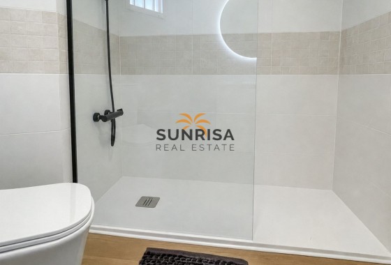 Apartamento · Reventa - Orihuela Costa · Cabo Roig · Alicante · España