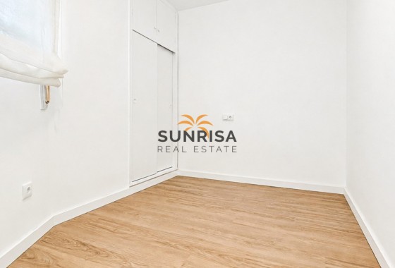 Apartamento · Reventa - Orihuela Costa · Cabo Roig · Alicante · España