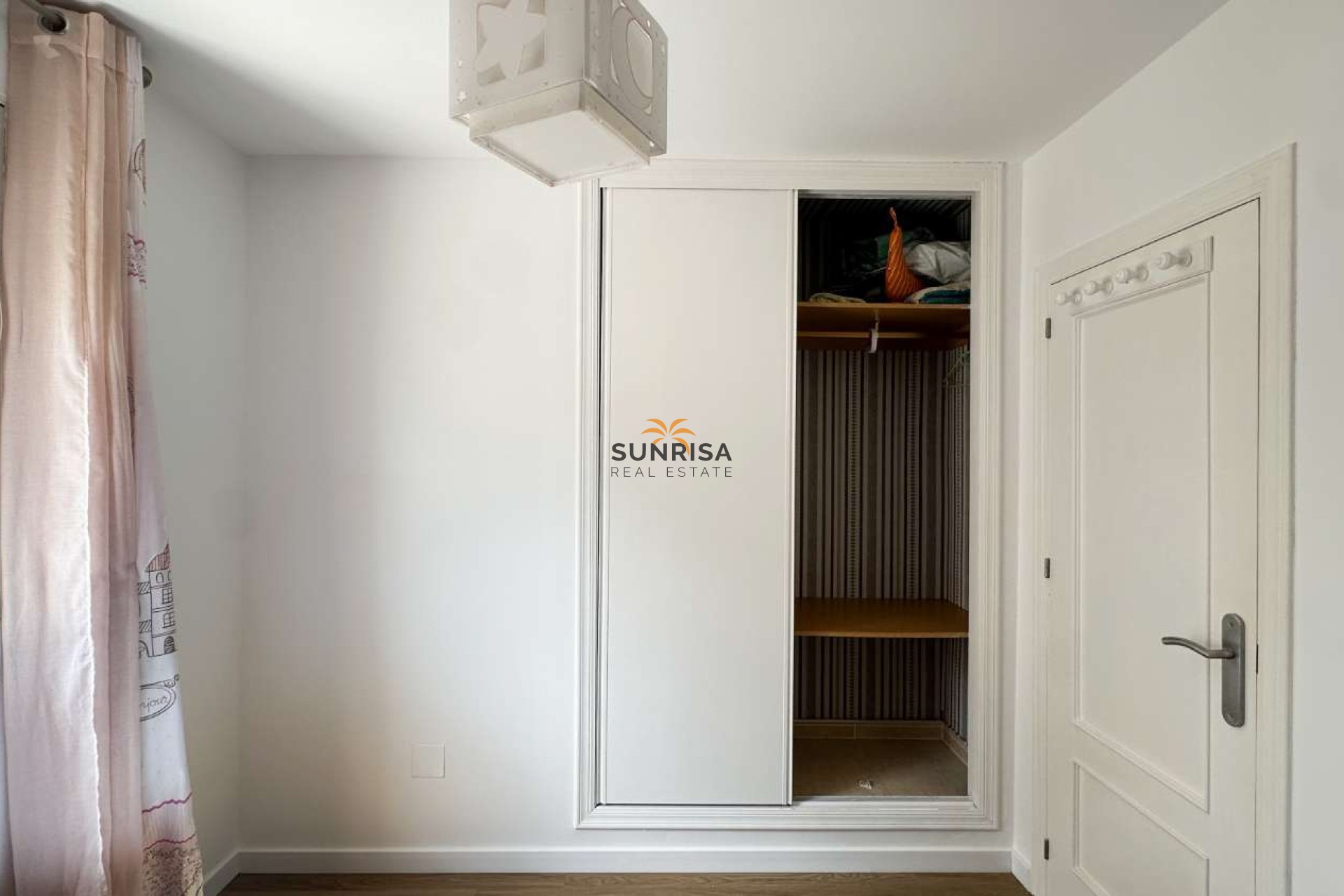 Reventa - Villa - Orihuela