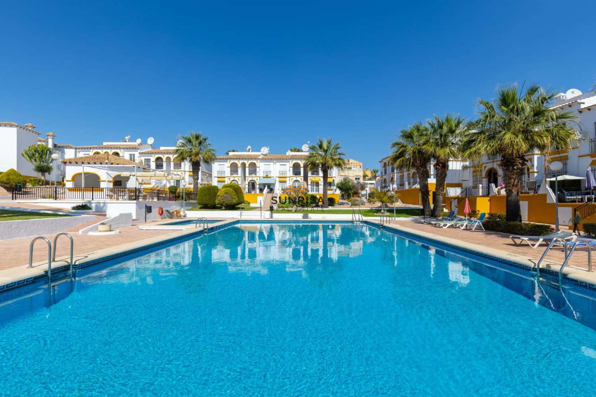 Location à long terme - Appartement - San Miguel de Salinas