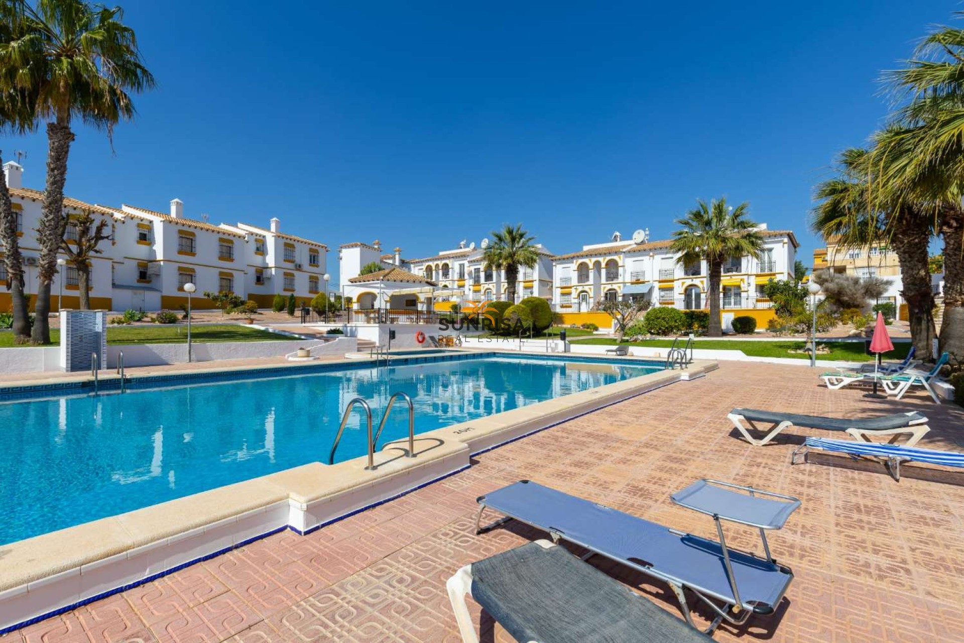 Location à long terme - Appartement - San Miguel de Salinas
