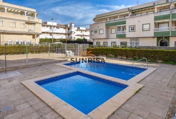 Appartement · Location à long terme - Torrevieja · Alicante · Espagne