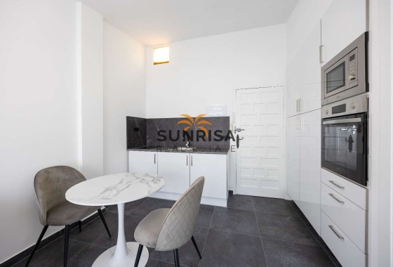 Appartement · Location à long terme - Torrevieja · Alicante · Espagne