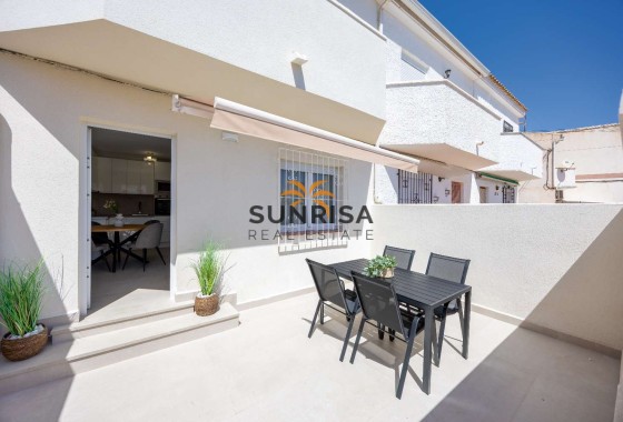 Dúplex · Reventa - Orihuela Costa · La Regia · Alicante · España