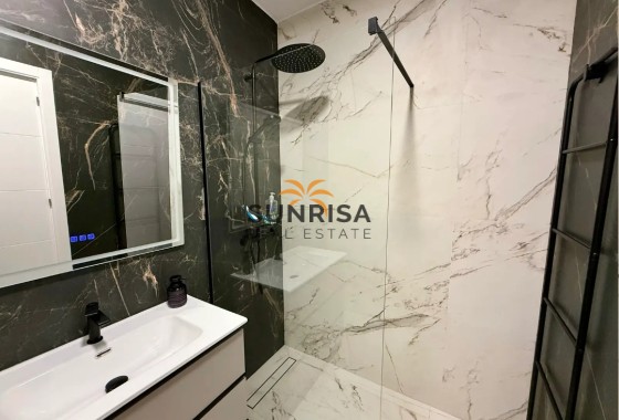 Apartamento · Reventa - Torrevieja · LOS BALCONES - LOS ALTOS · Alicante · España