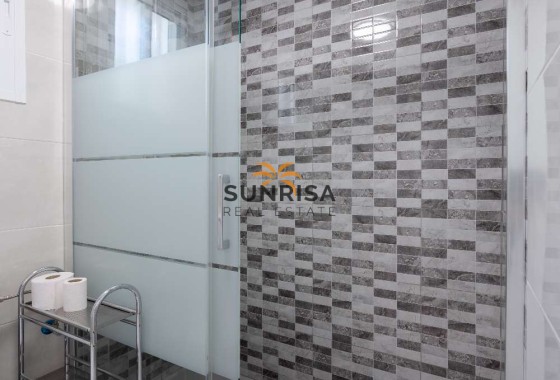 Appartement · Location à long terme - Torrevieja · Alicante · Espagne