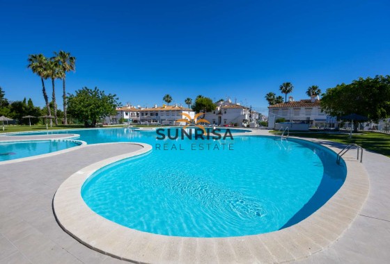 Appartement · Location à long terme - Torrevieja · Alicante · Espagne