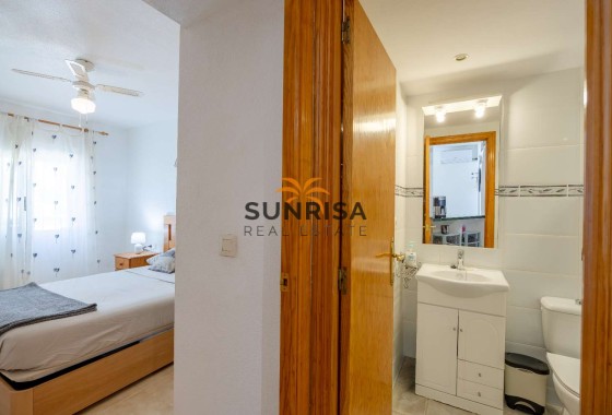 Appartement · Location à long terme - Torrevieja · Alicante · Espagne