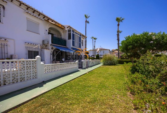 Appartement · Location à long terme - Torrevieja · Alicante · Espagne