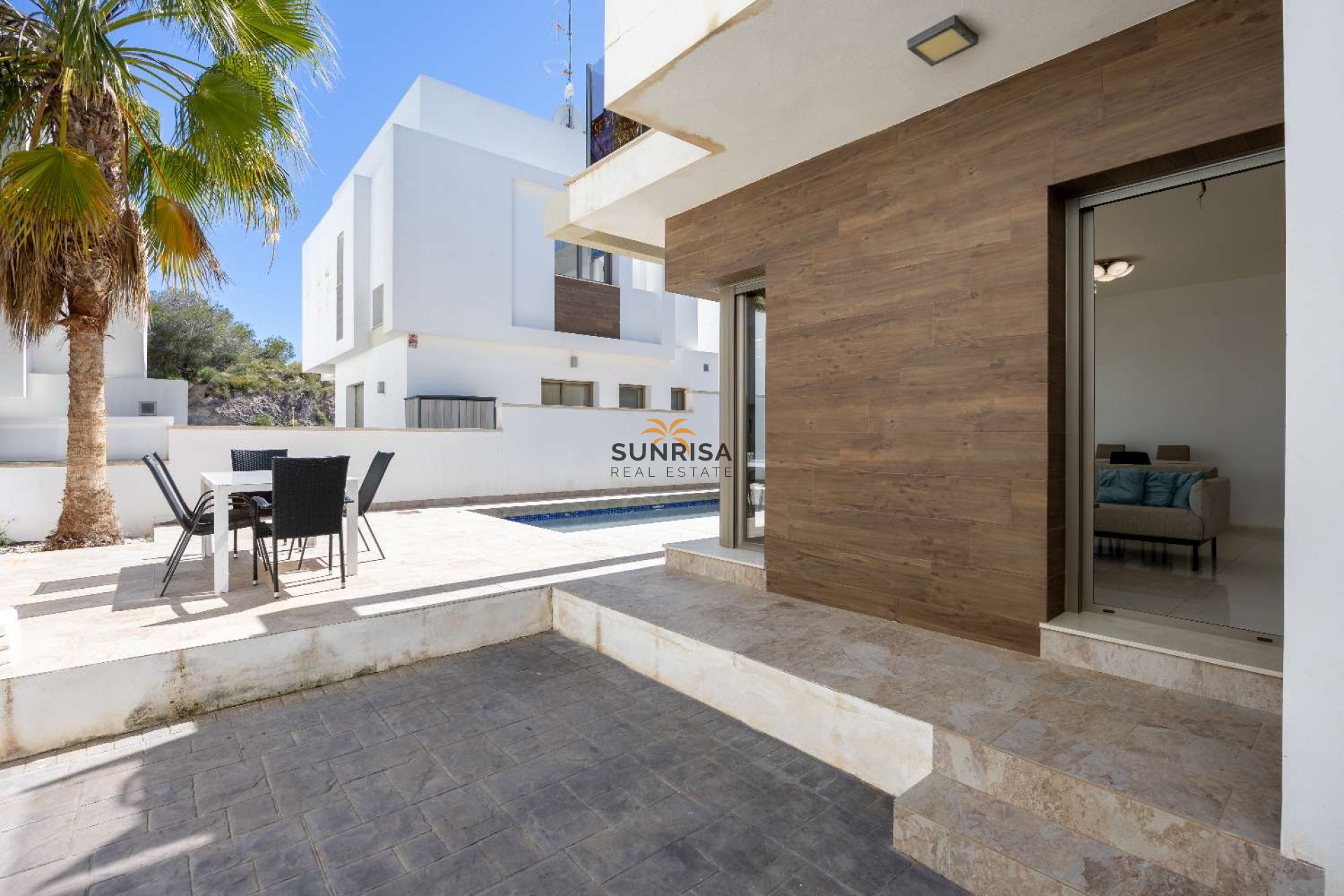 Alquiler a largo plazo - Casa - Orihuela