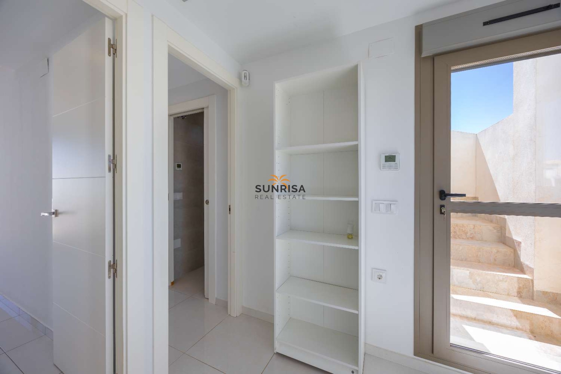 Alquiler a largo plazo - Casa - Orihuela