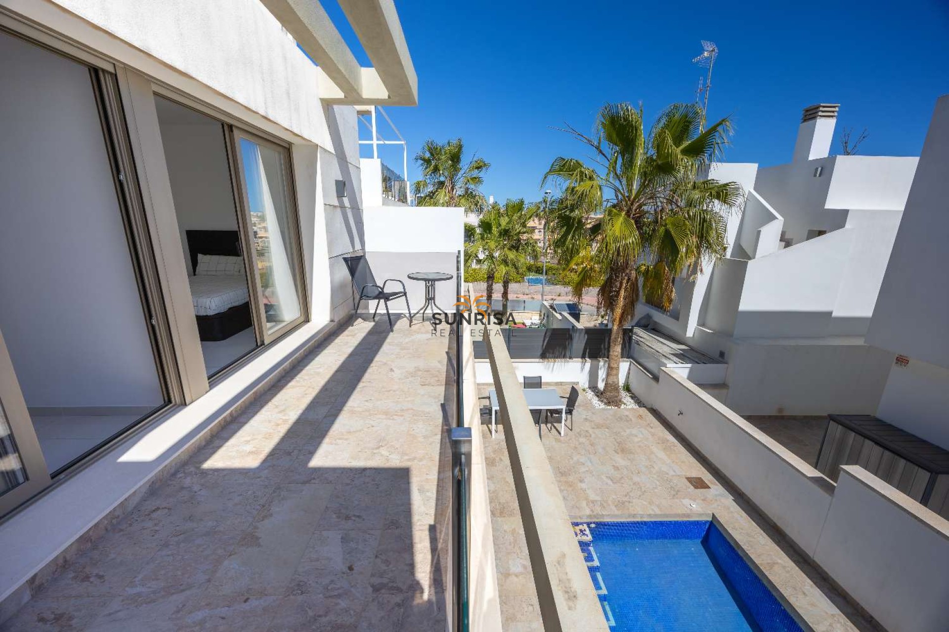 Alquiler a largo plazo - Casa - Orihuela