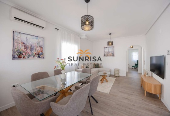 Villa · Reventa - Orihuela Costa · Villamartín - Las Filipinas · Alicante · España