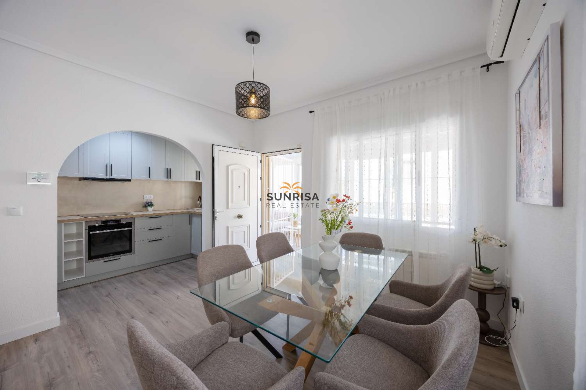 Herverkoop - Villa - Orihuela Costa