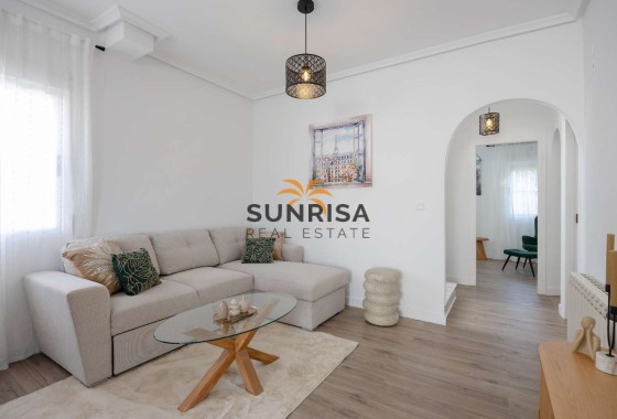 Villa · Reventa - Orihuela Costa · Villamartín - Las Filipinas · Alicante · España