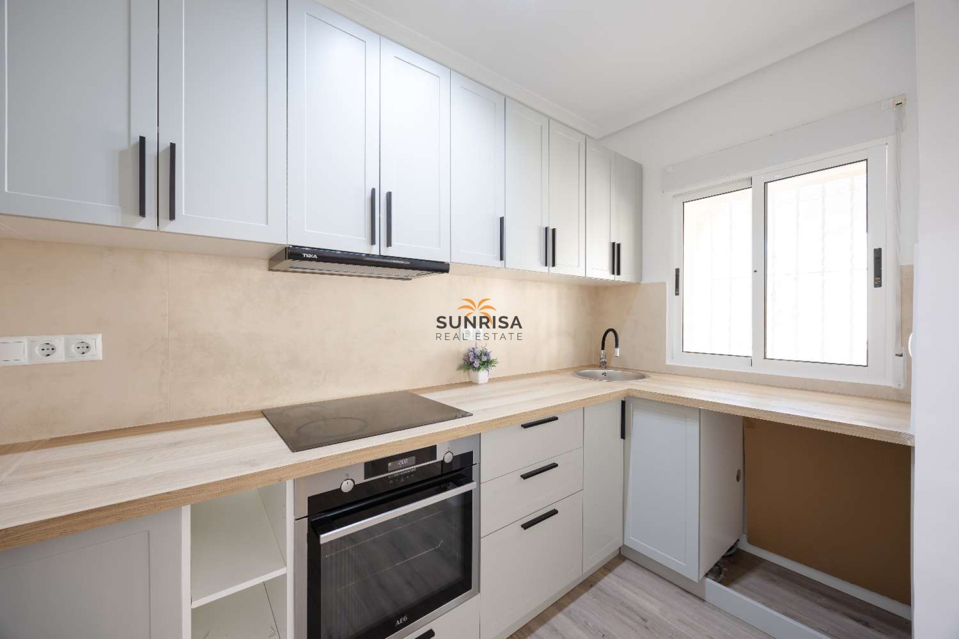 Herverkoop - Villa - Orihuela Costa