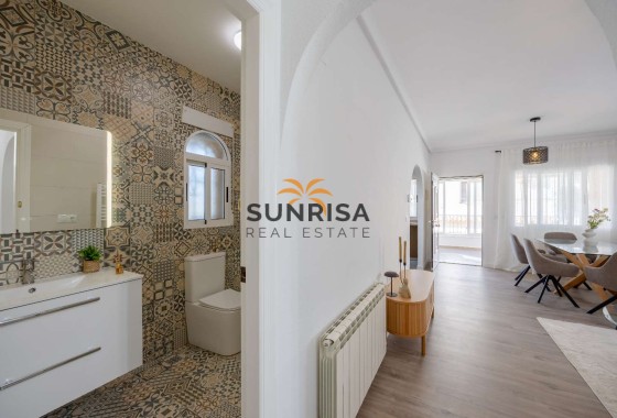 Villa · Reventa - Orihuela Costa · Villamartín - Las Filipinas · Alicante · España