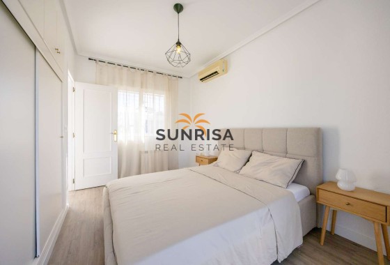 Villa · Reventa - Orihuela Costa · Villamartín - Las Filipinas · Alicante · España