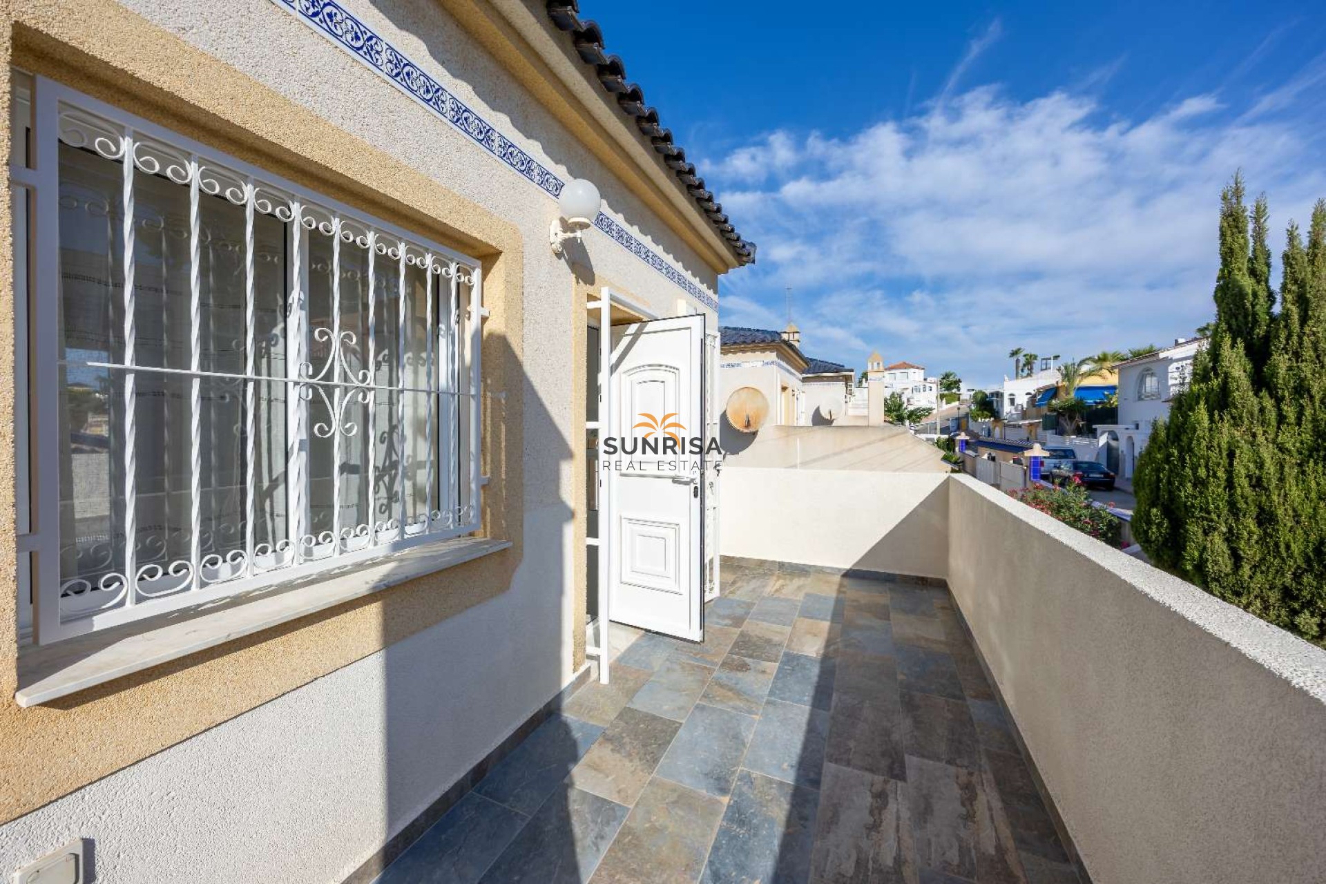 Herverkoop - Villa - Orihuela Costa