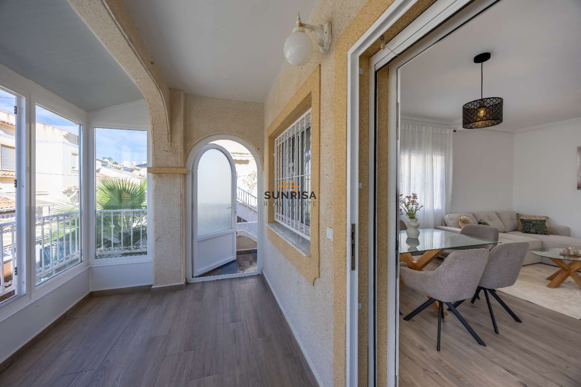 Herverkoop - Villa - Orihuela Costa