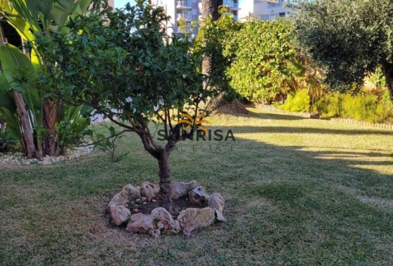 Villa · Reventa - Torrevieja · Alicante · España