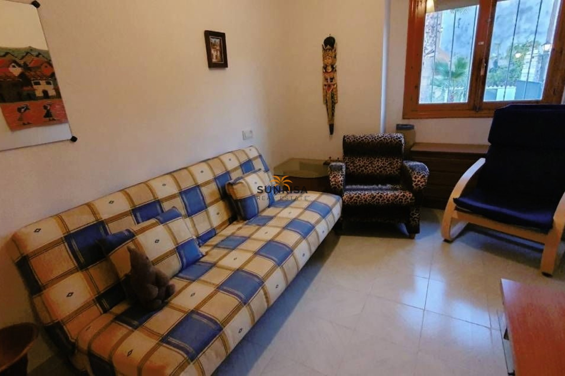 Resale - Villa - El Campello