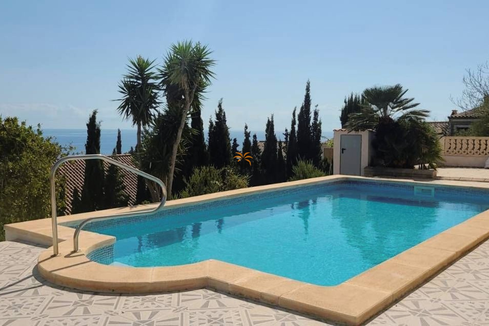Resale - Villa - El Campello
