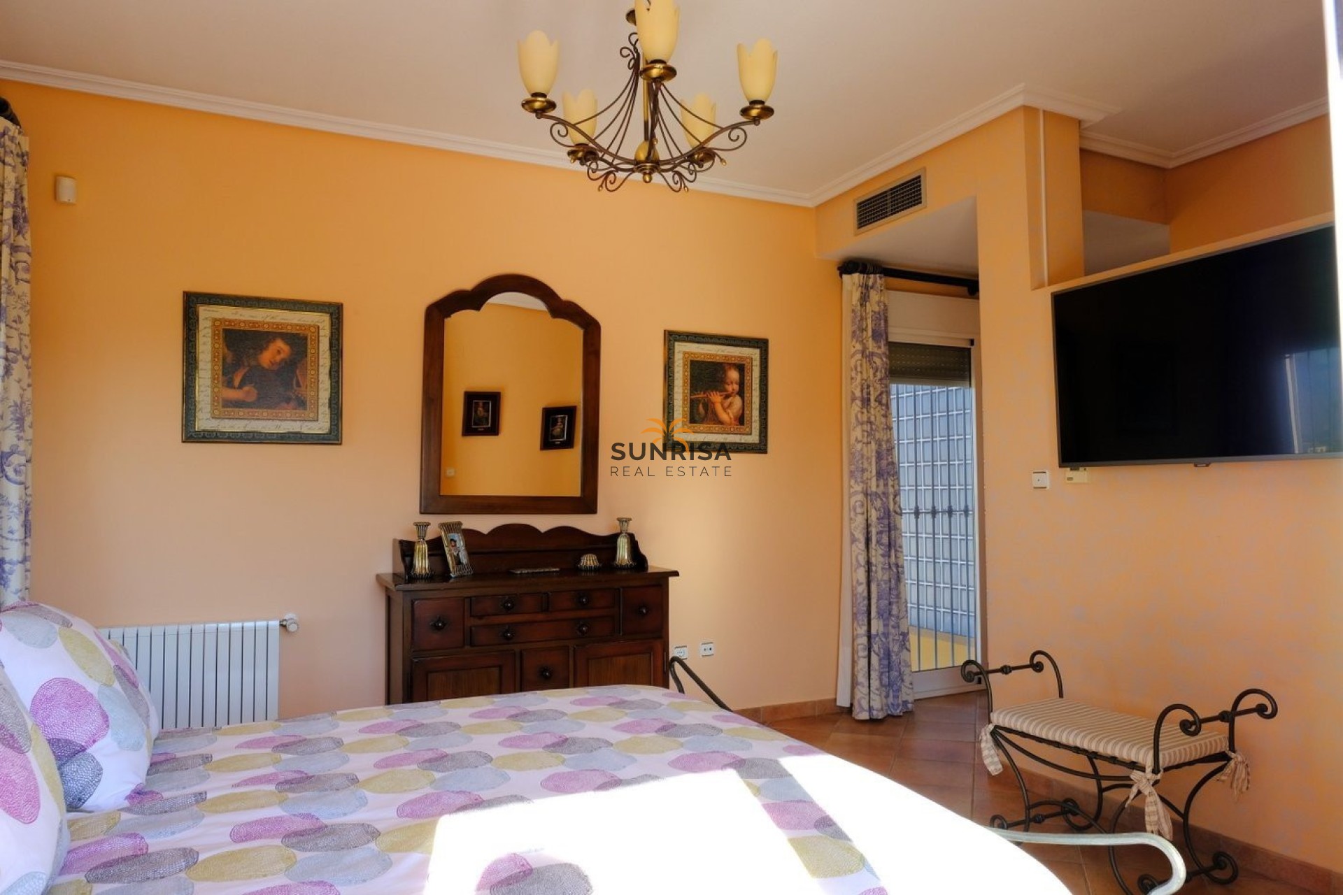 Herverkoop - Villa - Orihuela