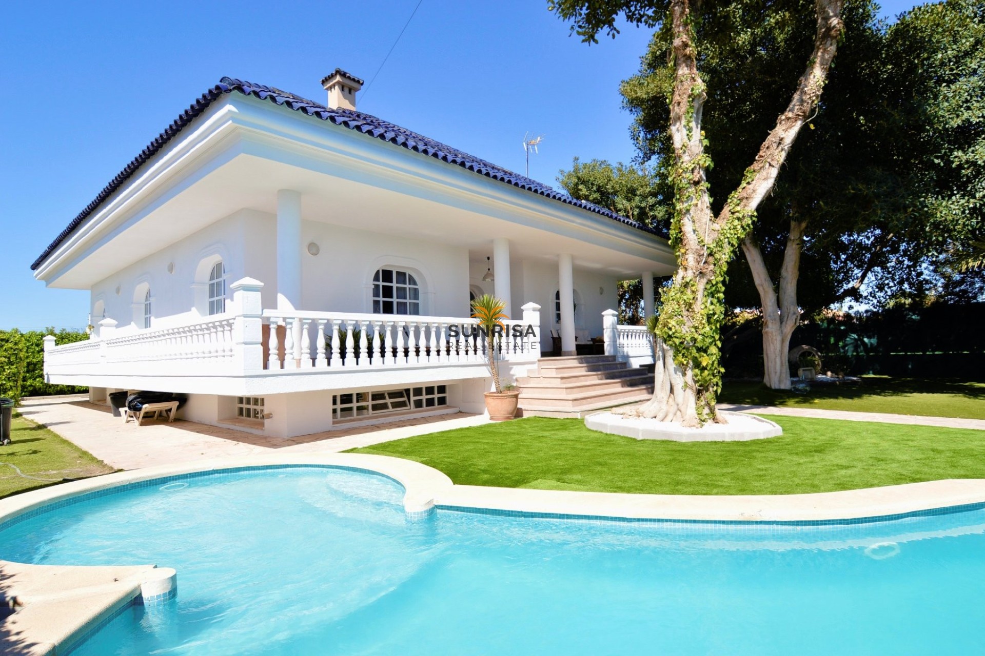 Herverkoop - Villa - Torrevieja