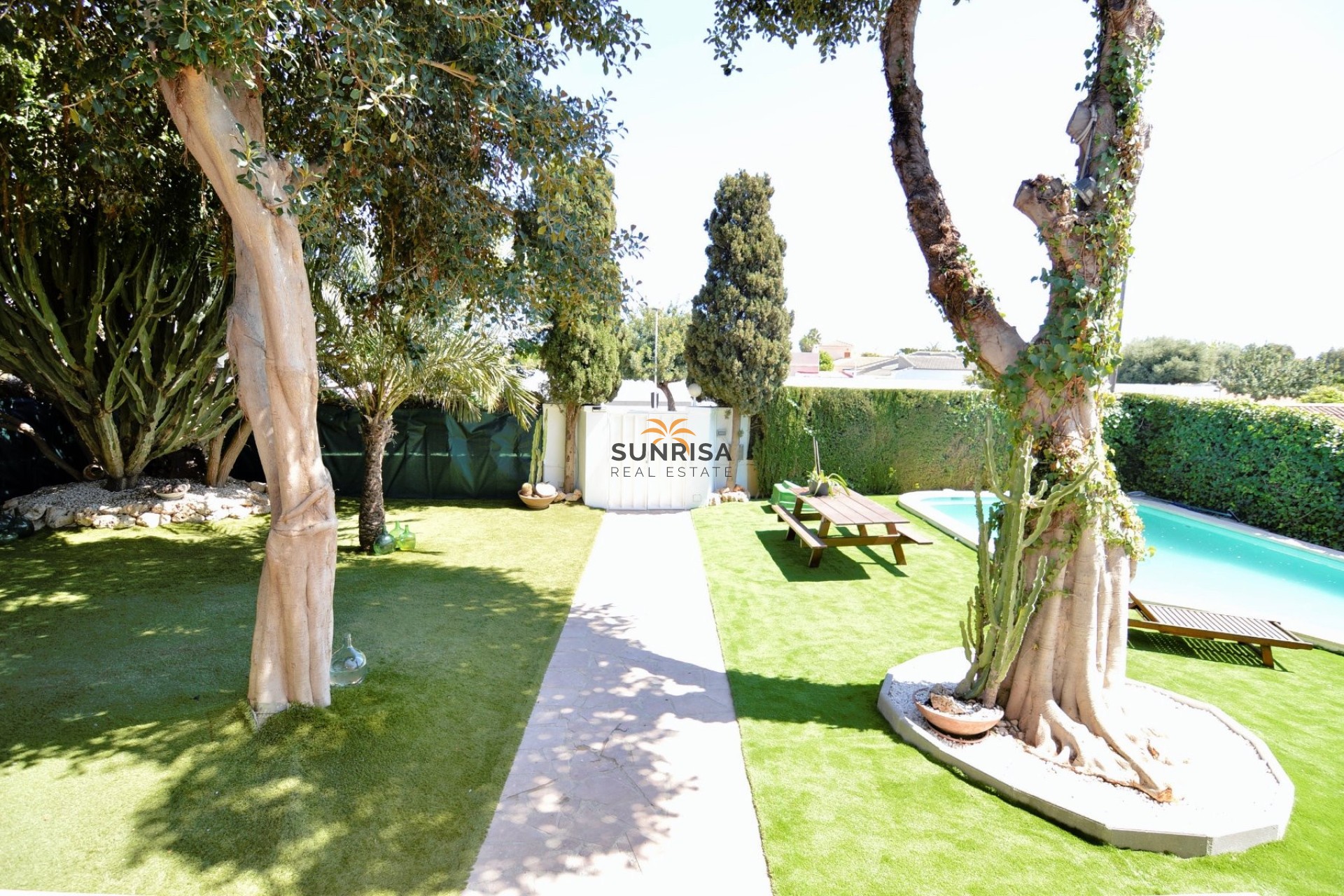 Herverkoop - Villa - Torrevieja