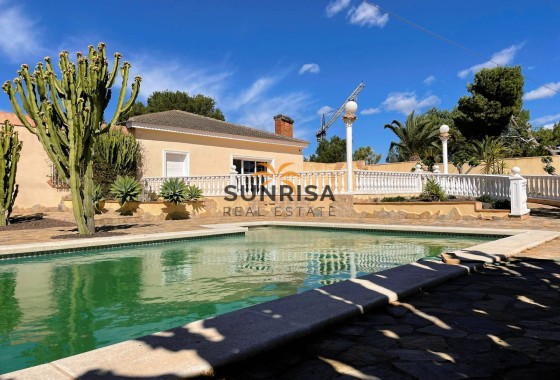 Villa · Herverkoop - Orihuela Costa · Villamartín · Alicante · Spanje