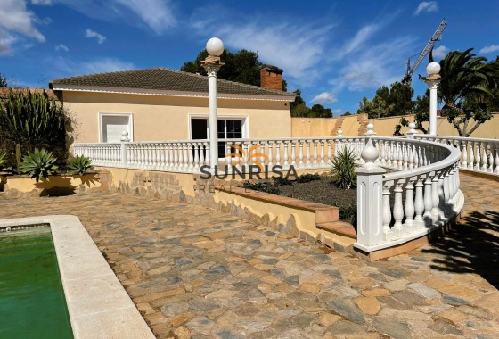 Villa · Herverkoop - Orihuela Costa · Villamartín · Alicante · Spanje