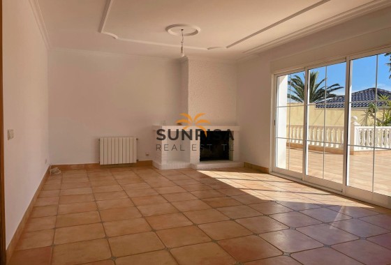 Villa · Herverkoop - Orihuela Costa · Villamartín · Alicante · Spanje