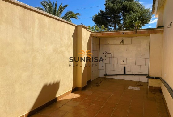 Villa · Herverkoop - Orihuela Costa · Villamartín · Alicante · Spanje
