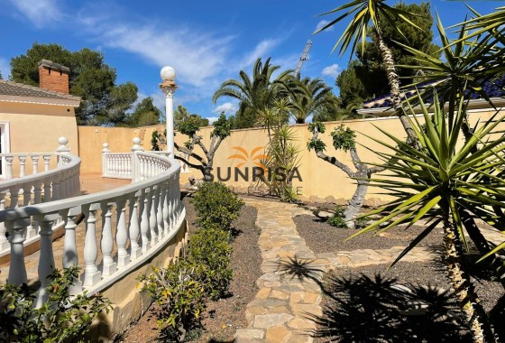 Villa · Herverkoop - Orihuela Costa · Villamartín · Alicante · Spanje