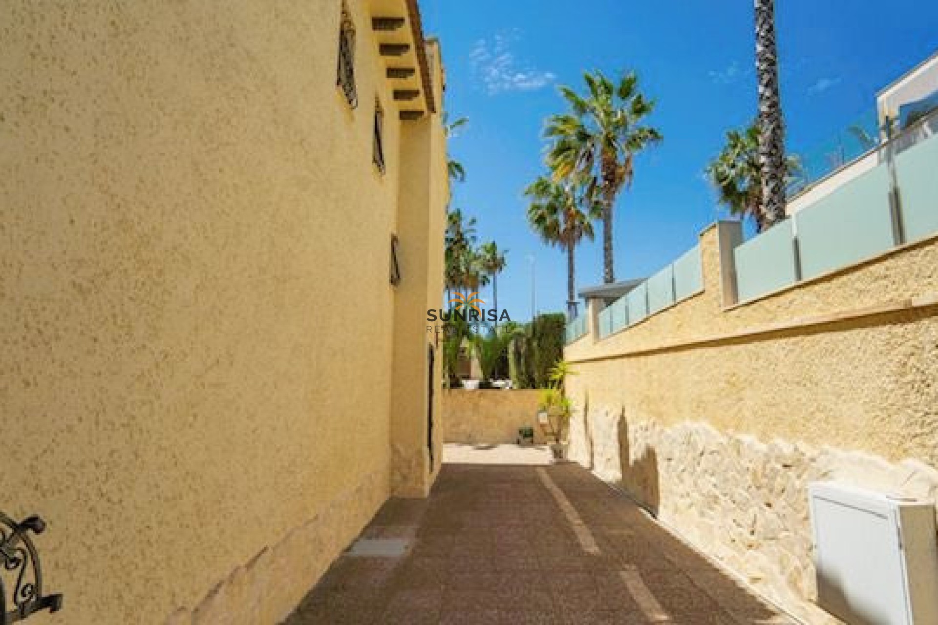 Herverkoop - Villa - Villamartin
