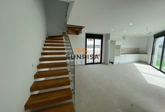 Villa · Reventa - Benijofar · Alicante · España